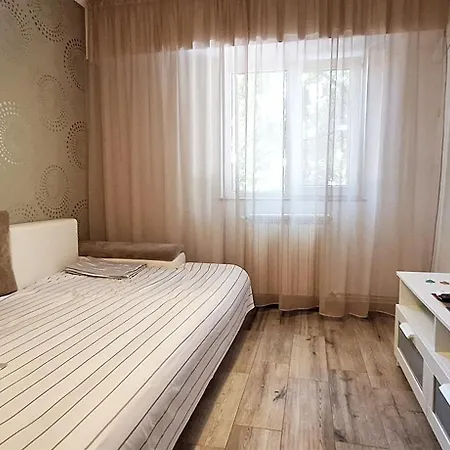 아파트 Cezar Faleza-nord Constanta-plaja Reyna 콘스탄차