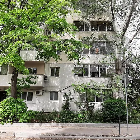 Apartment Cezar Faleza-nord Constanta-plaja Reyna *